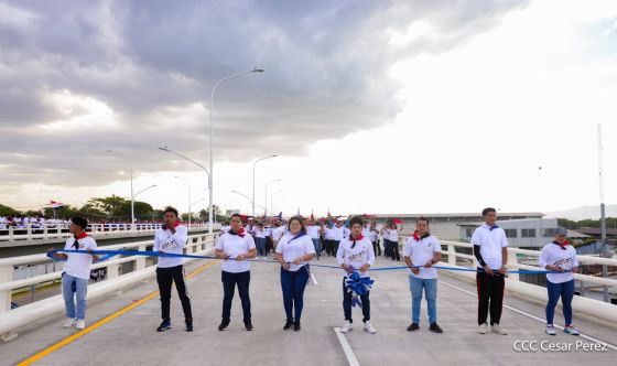 Entregamos a las familias nicaragüenses Paso a Desnivel Comandante Julio Buitrago Urroz