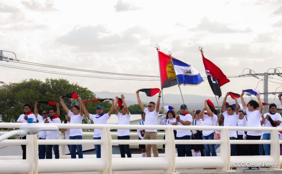 Entregamos a las familias nicaragüenses Paso a Desnivel Comandante Julio Buitrago Urroz