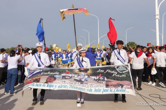 Entregamos a las familias nicaragüenses Paso a Desnivel Comandante Julio Buitrago Urroz