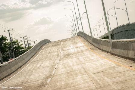 Entregamos a las familias nicaragüenses Paso a Desnivel Comandante Julio Buitrago Urroz