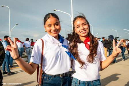Entregamos a las familias nicaragüenses Paso a Desnivel Comandante Julio Buitrago Urroz