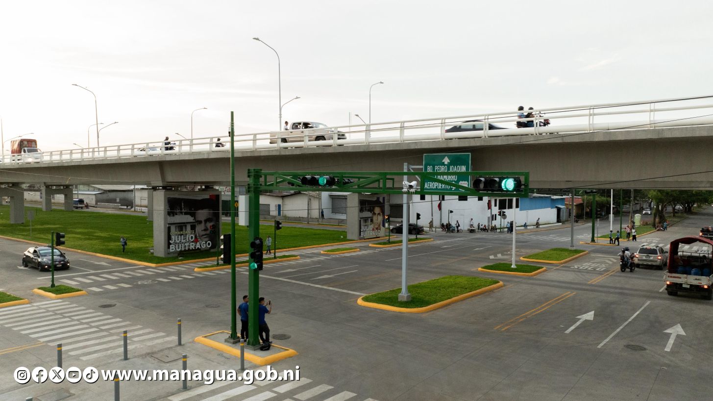 Entregamos a las familias nicaragüenses Paso a Desnivel Comandante Julio Buitrago Urroz