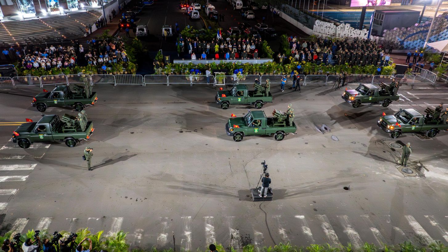 Pueblo-Ejército: Desfile del 46 aniversario de constitución del Ejército de Nicaragua