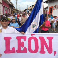 León conmemora toma del Fortín de Acosasco hace 35 años