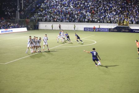 Eliminatorias mundialistas de la CONCACAF: Nicaragua 1 - Costa Rica 1