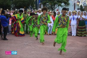 Gran Baile del Huipil en la Plaza Soberanía en Managua