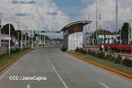 Gobierno de Rosario y Daniel entregan a las familias Primer Tramo de la Pista Héroes de La Insurrección