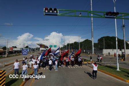 Gobierno de Rosario y Daniel entregan a las familias Primer Tramo de la Pista Héroes de La Insurrección
