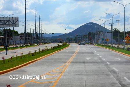 Gobierno de Rosario y Daniel entregan a las familias Primer Tramo de la Pista Héroes de La Insurrección