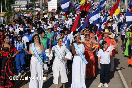 Gobierno de Rosario y Daniel entregan a las familias Primer Tramo de la Pista Héroes de La Insurrección