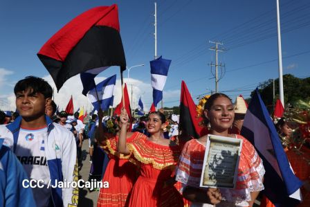 Gobierno de Rosario y Daniel entregan a las familias Primer Tramo de la Pista Héroes de La Insurrección