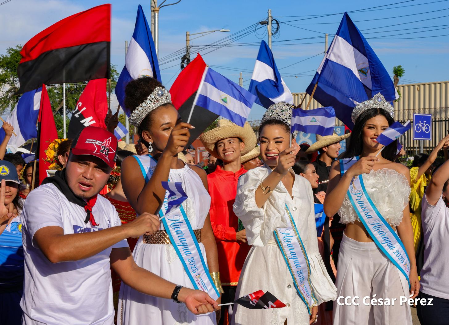 Gobierno de Rosario y Daniel entregan a las familias Primer Tramo de la Pista Héroes de La Insurrección