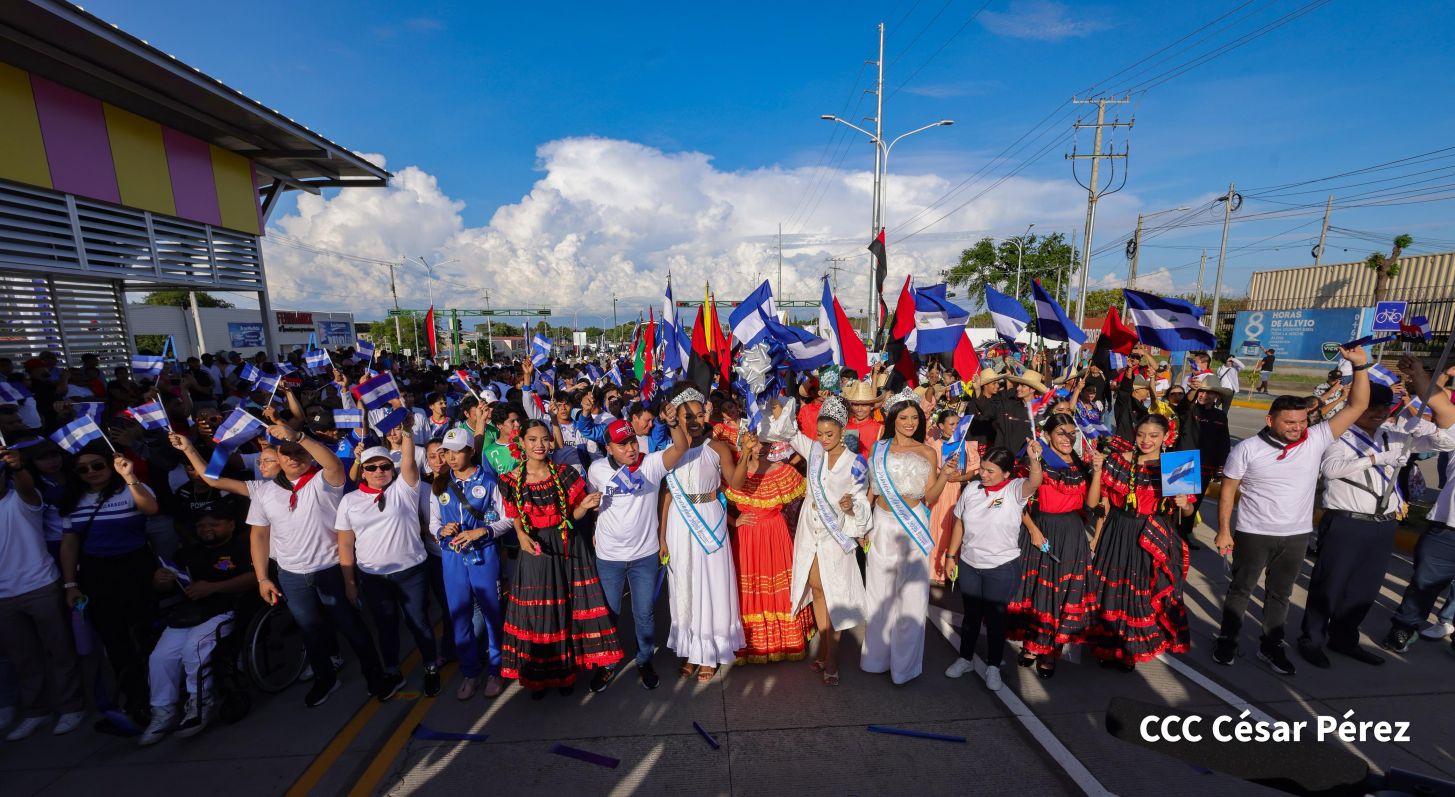 Gobierno de Rosario y Daniel entregan a las familias Primer Tramo de la Pista Héroes de La Insurrección