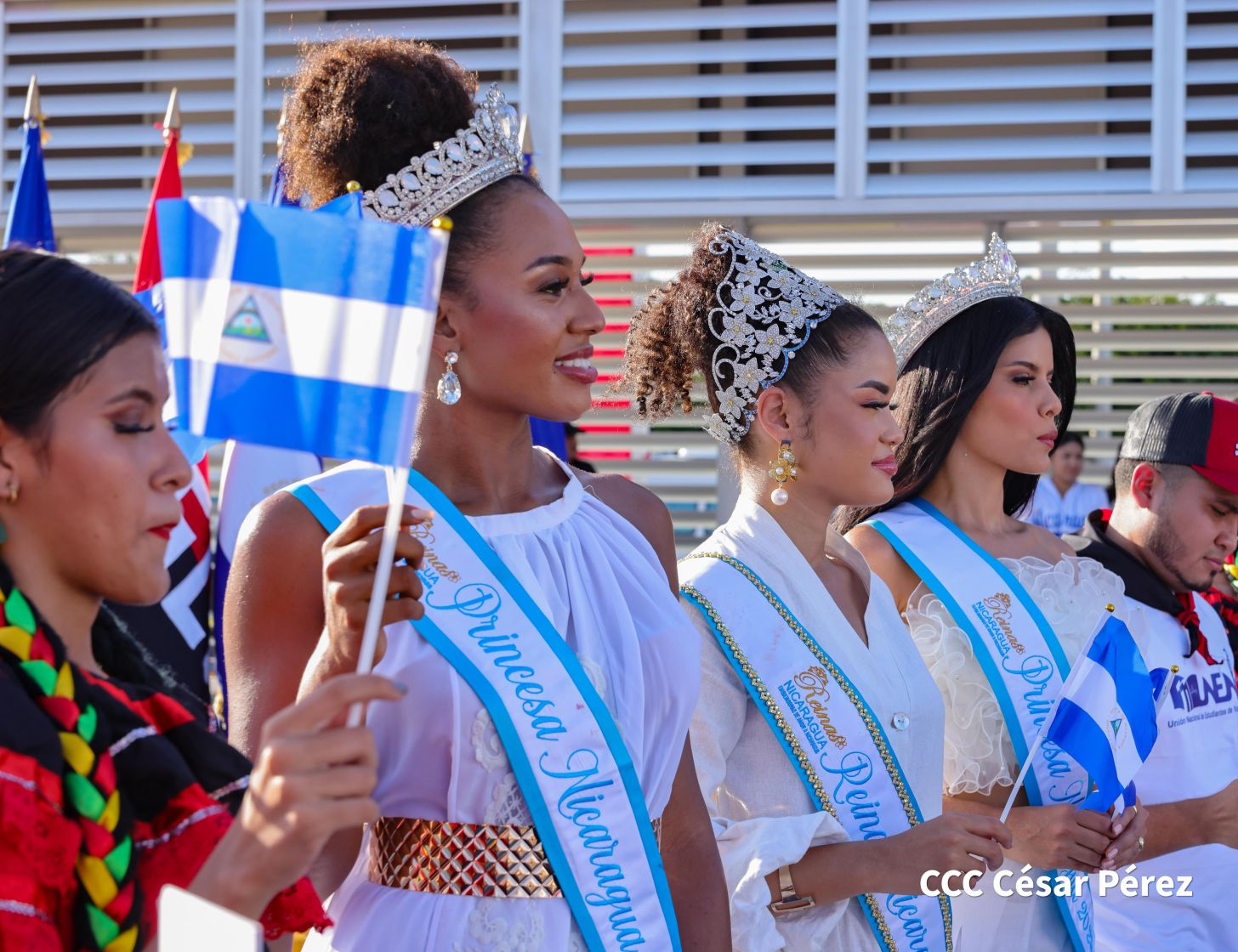 Gobierno de Rosario y Daniel entregan a las familias Primer Tramo de la Pista Héroes de La Insurrección