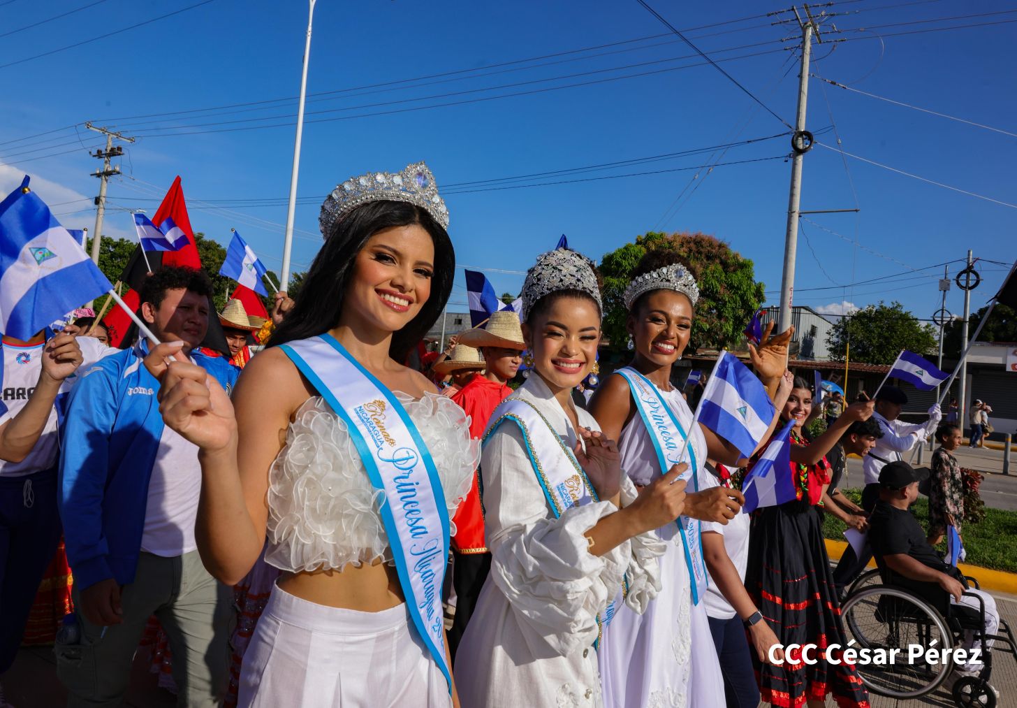 Gobierno de Rosario y Daniel entregan a las familias Primer Tramo de la Pista Héroes de La Insurrección