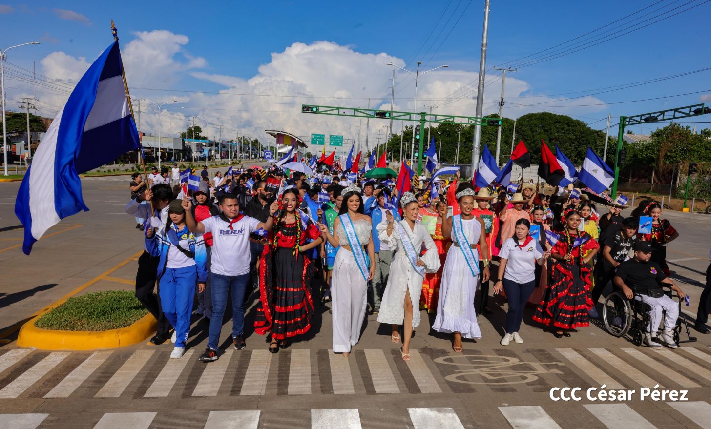 Gobierno de Rosario y Daniel entregan a las familias Primer Tramo de la Pista Héroes de La Insurrección