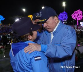 46 aniversario de fundación de la Policía Nacional  