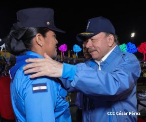 46 aniversario de fundación de la Policía Nacional  