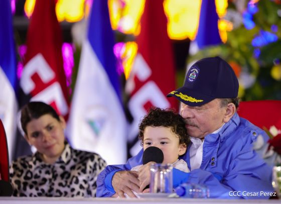 46 aniversario de fundación de la Policía Nacional  