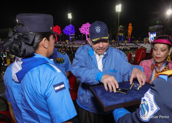 46 aniversario de fundación de la Policía Nacional  