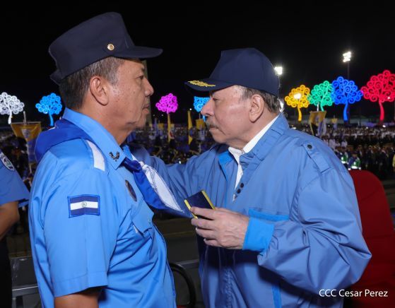 46 aniversario de fundación de la Policía Nacional  