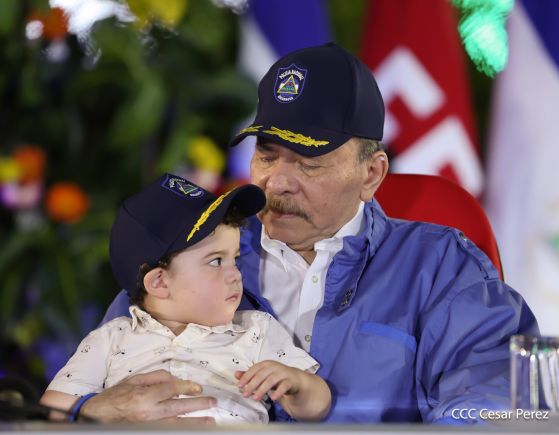 46 aniversario de fundación de la Policía Nacional  