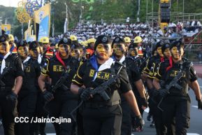 Desfile Policial “Unidad, Fuerza y Victorias” en la Avenida de Bolívar a Chávez