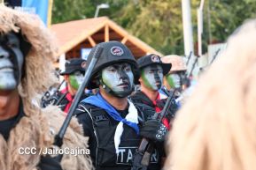 Desfile Policial “Unidad, Fuerza y Victorias” en la Avenida de Bolívar a Chávez