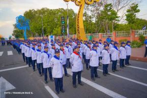 Desfile Policial “Unidad, Fuerza y Victorias” en la Avenida de Bolívar a Chávez