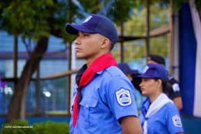 Desfile Policial “Unidad, Fuerza y Victorias” en la Avenida de Bolívar a Chávez