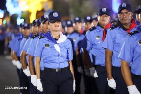 Desfile Policial “Unidad, Fuerza y Victorias” en la Avenida de Bolívar a Chávez