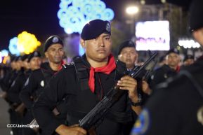 Desfile Policial “Unidad, Fuerza y Victorias” en la Avenida de Bolívar a Chávez