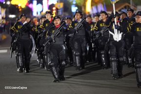 Desfile Policial “Unidad, Fuerza y Victorias” en la Avenida de Bolívar a Chávez