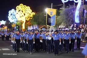 Desfile Policial “Unidad, Fuerza y Victorias” en la Avenida de Bolívar a Chávez