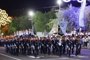 Desfile Policial “Unidad, Fuerza y Victorias” en la Avenida de Bolívar a Chávez