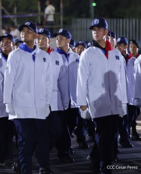 Desfile Policial “Unidad, Fuerza y Victorias” en la Avenida de Bolívar a Chávez