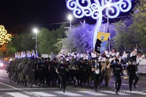 Desfile Policial “Unidad, Fuerza y Victorias” en la Avenida de Bolívar a Chávez