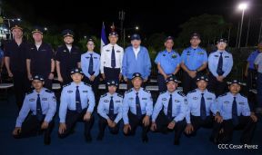 Desfile Policial “Unidad, Fuerza y Victorias” en la Avenida de Bolívar a Chávez