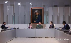 Copresidentes de Nicaragua despiden al Embajador de la República Popular China, Compañero Chen Xi