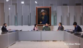 Copresidentes de Nicaragua despiden al Embajador de la República Popular China, Compañero Chen Xi