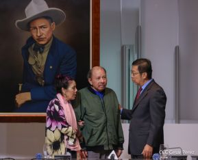 Copresidentes de Nicaragua despiden al Embajador de la República Popular China, Compañero Chen Xi