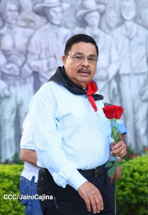 Conmemoración al Comandante Carlos Fonseca reúne a Juventud Sandinista y servidores públicos