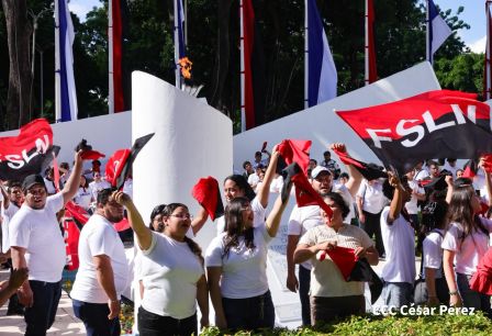 Conmemoración al Comandante Carlos Fonseca reúne a Juventud Sandinista y servidores públicos