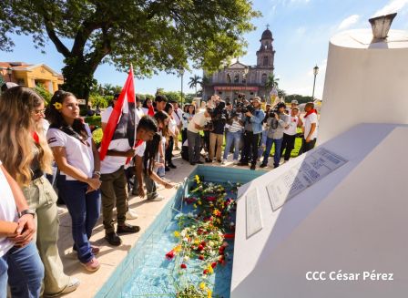 Conmemoración al Comandante Carlos Fonseca reúne a Juventud Sandinista y servidores públicos