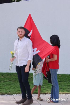 Conmemoración al Comandante Carlos Fonseca reúne a Juventud Sandinista y servidores públicos
