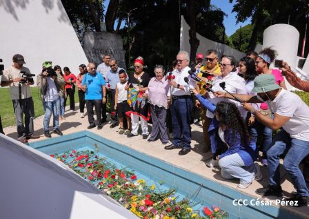 Conmemoración al Comandante Carlos Fonseca reúne a Juventud Sandinista y servidores públicos