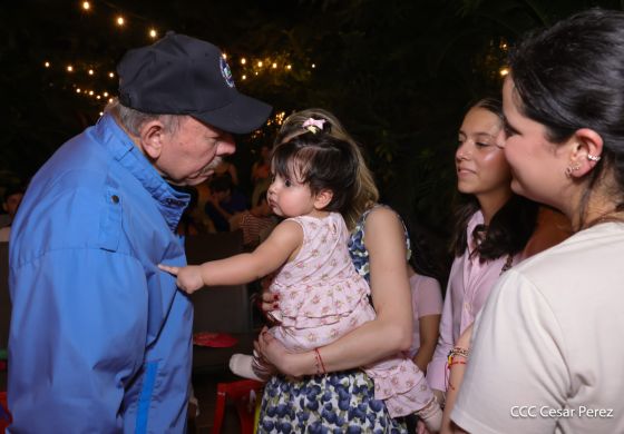 Copresidentes de Nicaragua, comandante Daniel Ortega y Compañera Rosario Murillo celebran la Purísima 