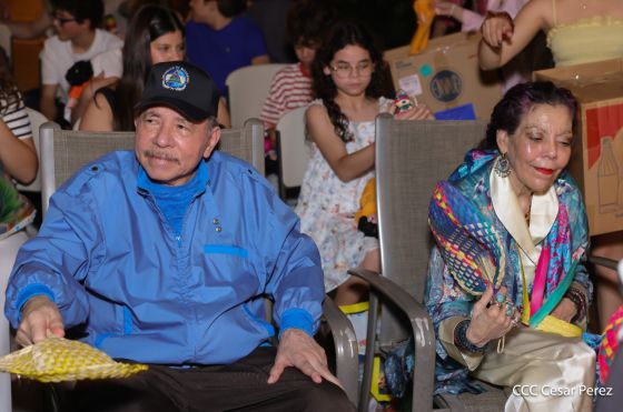 Copresidentes de Nicaragua, comandante Daniel Ortega y Compañera Rosario Murillo celebran la Purísima 