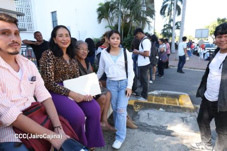 Feria Nacional de Becas Universitarias 2026