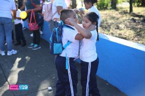 ¡Más y Más Victorias! Estudiantes de Nicaragua inician ciclo escolar 2026